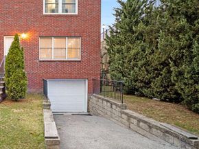 7-2 Wells Park Drive, Yonkers NY 10705