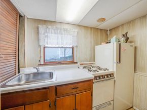 344 Woods Road, North Babylon NY 11703