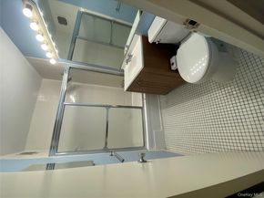 280 Guy Lombardo Avenue 5H, Freeport NY 11520