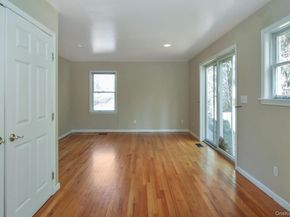 4 Manor Place, White Plains NY 10605