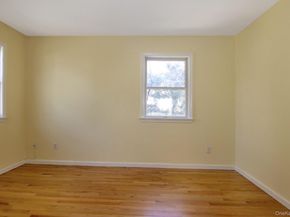 4 Manor Place, White Plains NY 10605