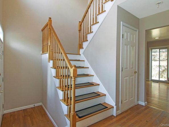 4 Manor Place, White Plains NY 10605