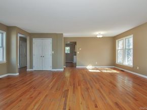4 Manor Place, White Plains NY 10605