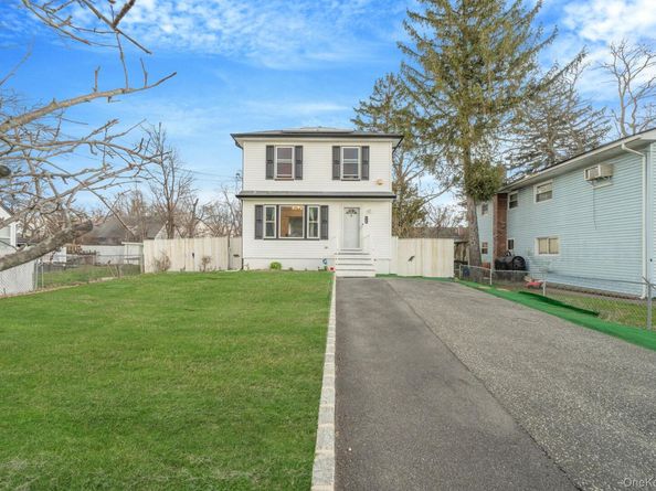 172 Lake Drive, Wyandanch NY 11798