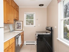 65 Townsend Road, Cortlandt Manor NY 10517