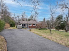 65 Townsend Road, Cortlandt Manor NY 10517