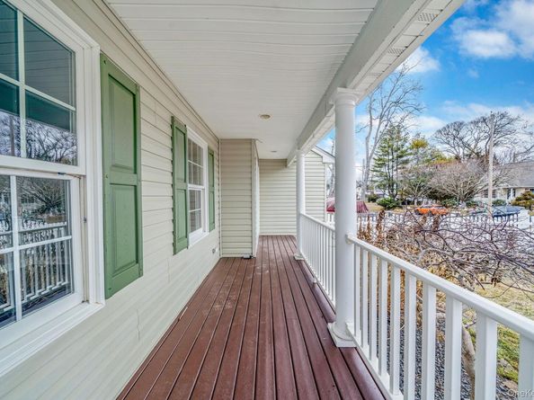 30 Lakeview Drive, Mastic Beach NY 11951