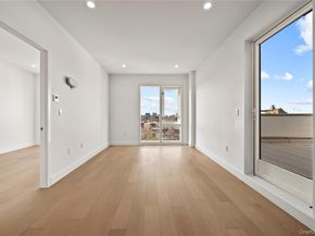 150-02 Northern Boulevard 6E, Flushing NY 11354