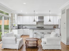 10 Bay View Road N, Southampton NY 11968