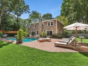 10 Bay View Road N, Southampton NY 11968