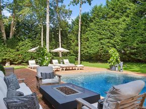 10 Bay View Road N, Southampton NY 11968