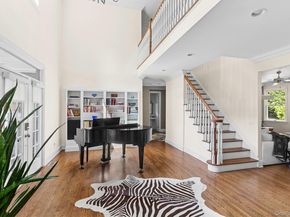 10 Bay View Road N, Southampton NY 11968