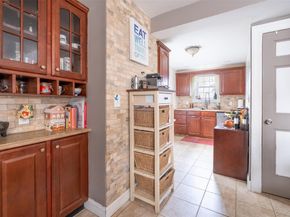 469 Minnieford Avenue, Bronx NY 10464