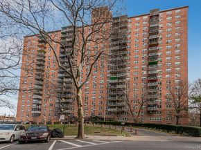 Undisclosed Address #943359, Bronx NY 10473