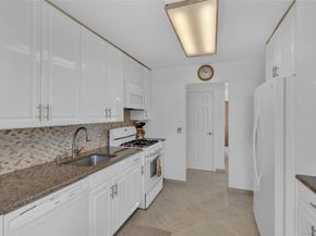 607 Saint George Avenue, North Babylon NY 11703