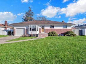 607 Saint George Avenue, North Babylon NY 11703