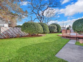 607 Saint George Avenue, North Babylon NY 11703