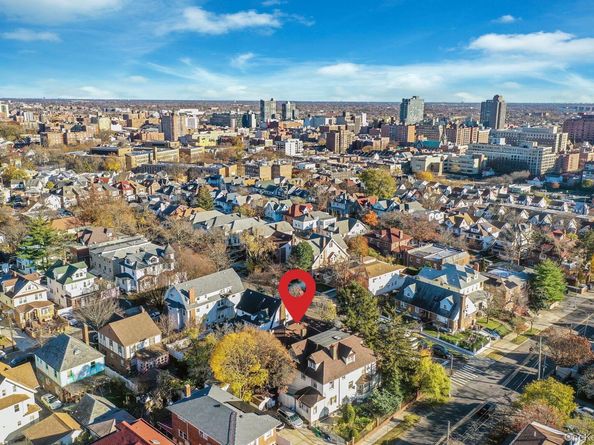 15007 85th Drive, Briarwood NY 11432