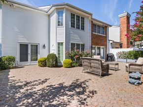 77 The Woods, Commack NY 11725