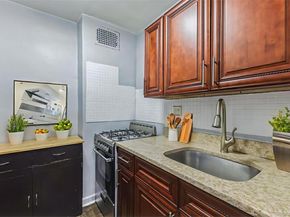 99-10 60th Avenue 1A, Corona NY 11368