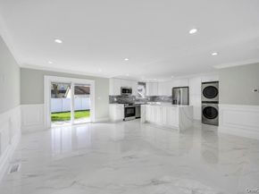 41 Perry Street, Hempstead NY 11550