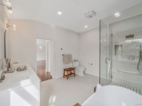 118 Fairway View Drive 118, Commack NY 11725