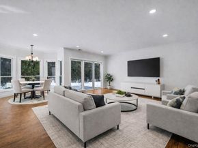 118 Fairway View Drive 118, Commack NY 11725