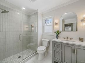 118 Fairway View Drive 118, Commack NY 11725