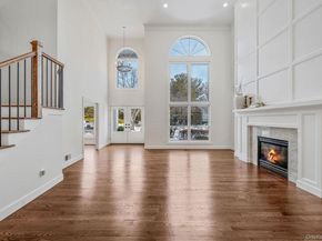 118 Fairway View Drive 118, Commack NY 11725