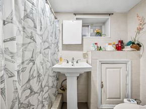 27-28 Humphreys Street, East Elmhurst NY 11369