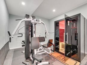 33 E Potter Lane NE, Halesite NY 11743