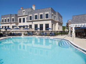 5000 Royal Court 5103, North Hills NY 11040