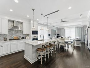 5000 Royal Court 5103, North Hills NY 11040