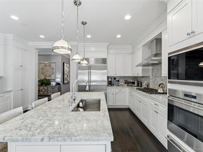 5000 Royal Court 5103, North Hills NY 11040