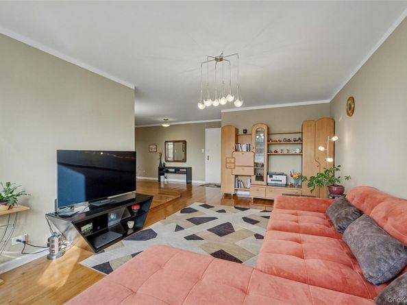 800 Ocean Parkway 3K, Brooklyn NY 11230