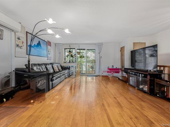 7449 Calamus Avenue 51, Elmhurst NY 11373