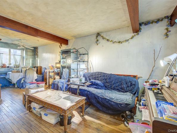 216-76 68TH Avenue 26119, Oakland Gardens NY 11364