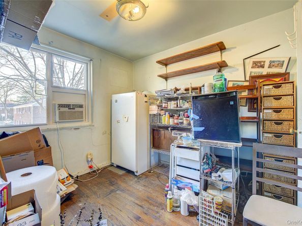 216-76 68TH Avenue 26119, Oakland Gardens NY 11364