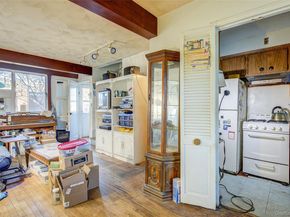 216-76 68TH Avenue 26119, Oakland Gardens NY 11364