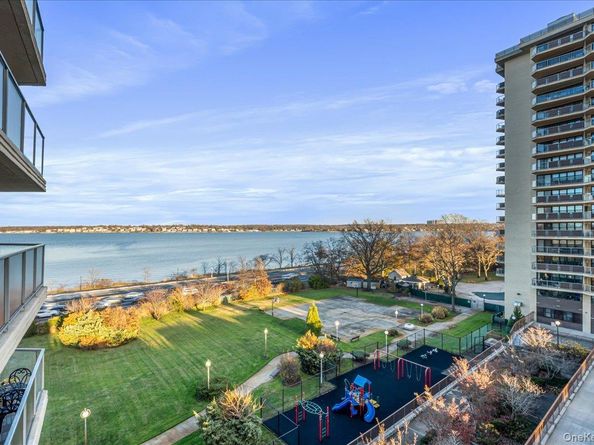17-85 215 Street 5L, Bayside NY 11360