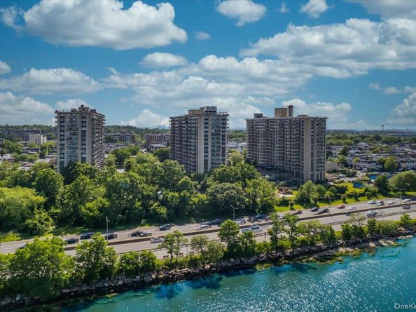 17-85 215 Street 5L, Bayside NY 11360