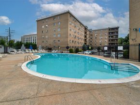 470 Halstead 2T, Harrison NY 10528