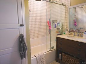 22 Everett Street, Lynbrook NY 11563