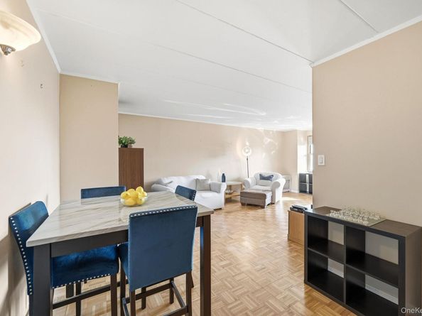 11 Park Avenue 6V, Mount Vernon NY 10550