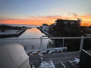 18 Matilda Court, Bayport NY 11705