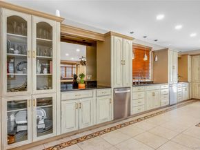 47-56 Glenwood Street, Little Neck NY 11362