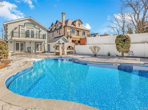 47-56 Glenwood Street, Little Neck NY 11362