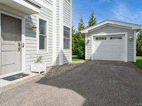 13 Island Point 13, Bronx NY 10464