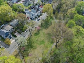 19 Charles Street, Port Washington NY 11050