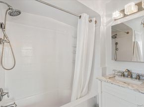 13 Arbor Place, Glen Cove NY 11542